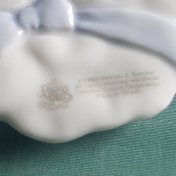 Rare Precious Moments Baby Angel on Cloud Christmas Ornament Ex Cond 3" x 2.5" - Picture 6 of 6